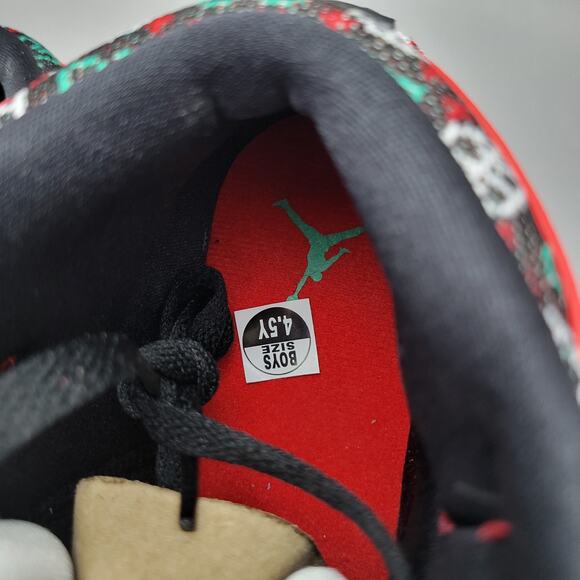 Nike Air Jordan 1 Mid SE Ugly Sweater White Green Red Black DM1208 150 Size 4.5Y - Picture 5 of 11